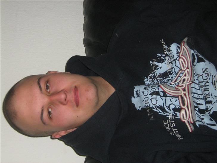 Mand dennis billede 2