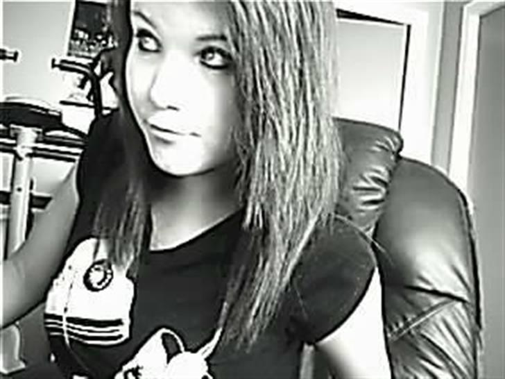 Kvinde Anne mette : D  billede 4