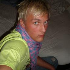 Mand mads j