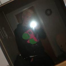 Mand mads j