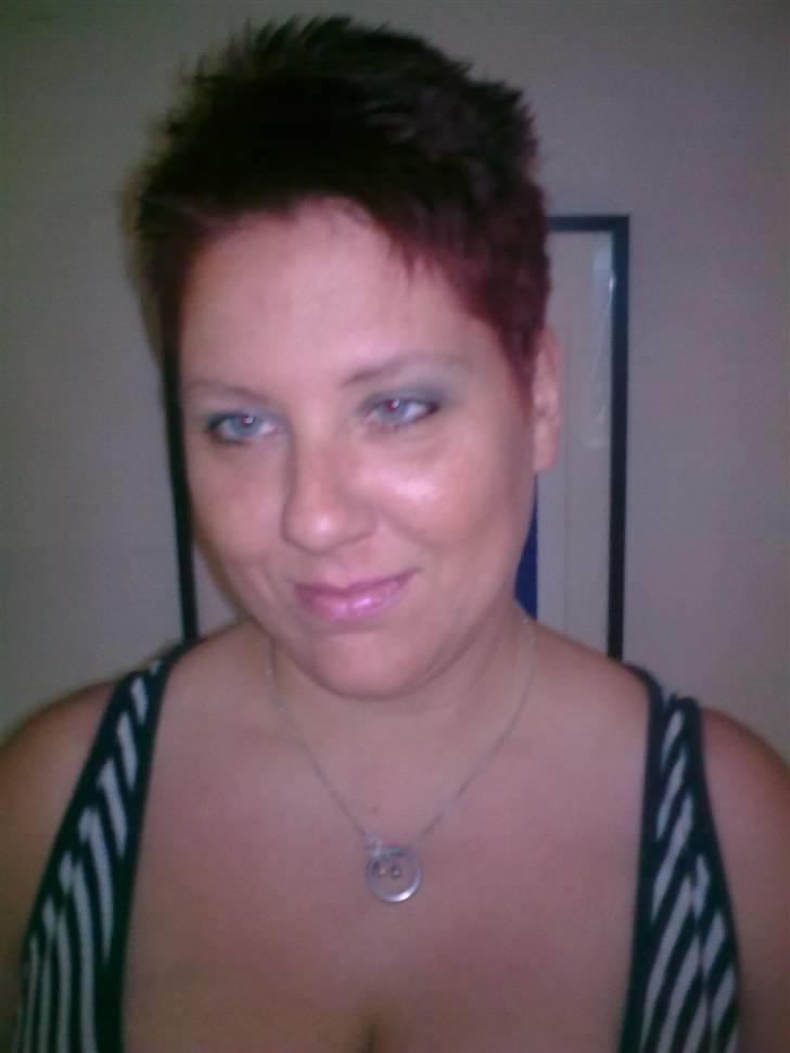 Kvinde cath - sådan ser man ud efter et besøg hos en veninde i en weekend billede 1