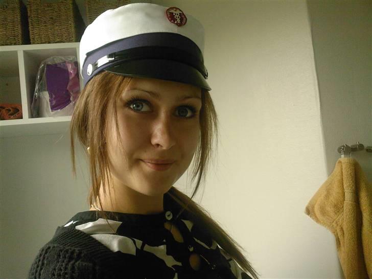 Kvinde Ea - Student billede 11