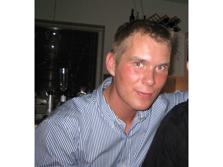 {{currentPhoto.altText}} billede {{currentPhoto.number}}