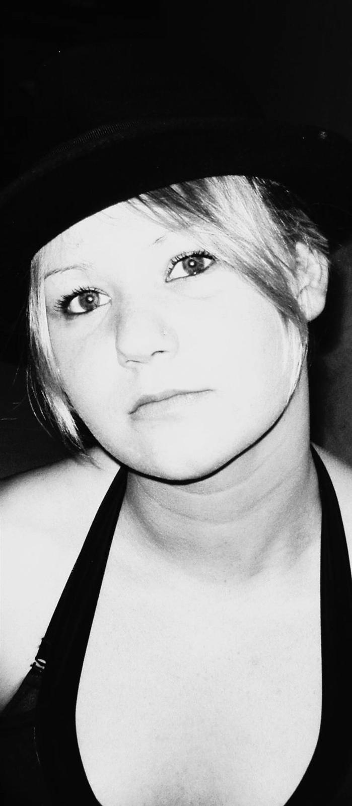 Kvinde sarah-ann - kæresten og jeg billede 6