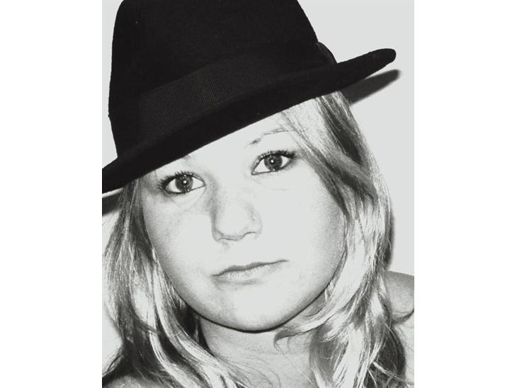 {{currentPhoto.altText}} billede {{currentPhoto.number}}