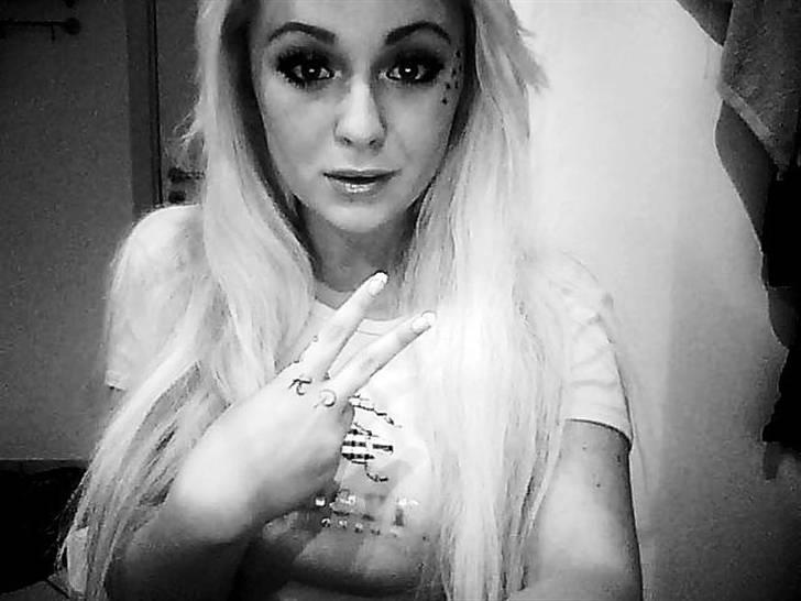 Kvinde Kamilla Rasztar - KamillaPrada.  billede 1