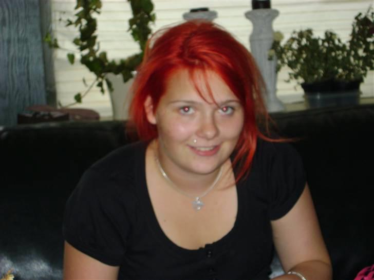 Kvinde  Lykke ( L ) - tjae, ved ikke lige havd der sker  billede 10