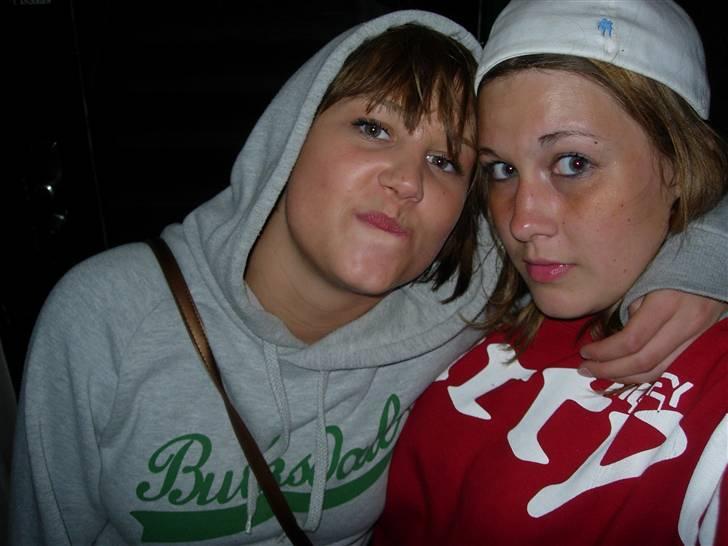 Kvinde Femme Fatal billede 5