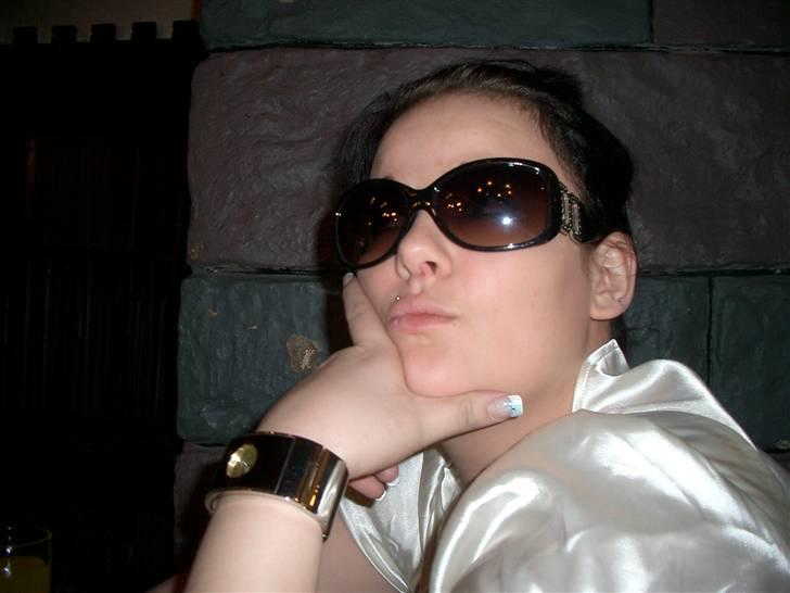 Kvinde Signe - Lidt sej kan man vel være billede 5