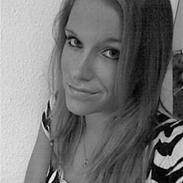 Kvinde Carina