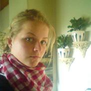 Kvinde mette :)