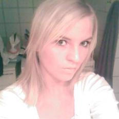 Kvinde nina johansen