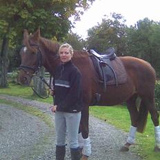 Kvinde nina johansen