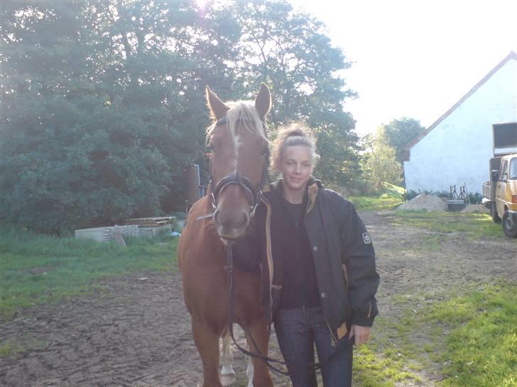 Kvinde Nadja billede 7