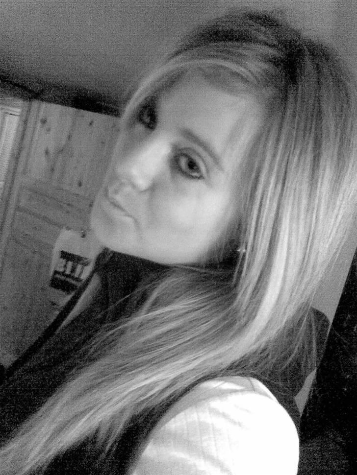Kvinde Tanja - (: <3 billede 6