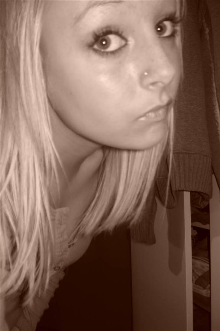 Kvinde Emillie billede 5