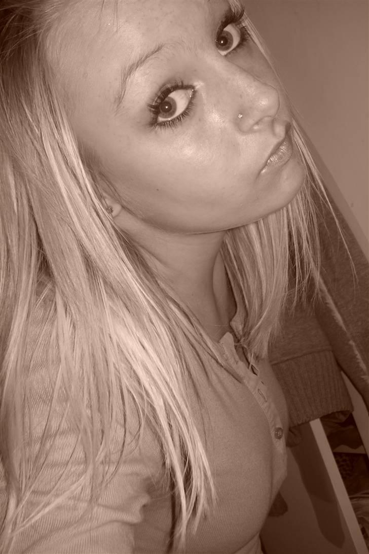 Kvinde Emillie billede 6