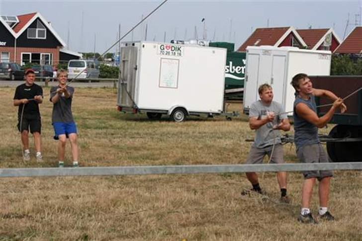 Mand kristian mortensen -  Forberedelserne Bork Havn Musikfestival billede 3