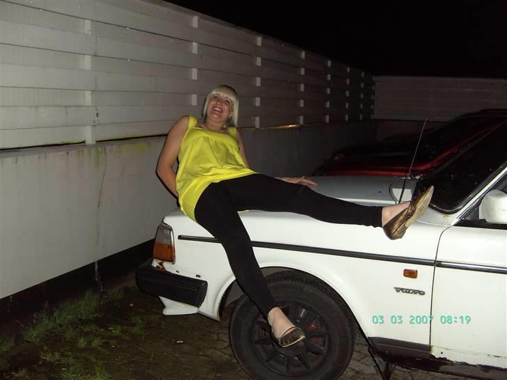 Kvinde malene billede 10