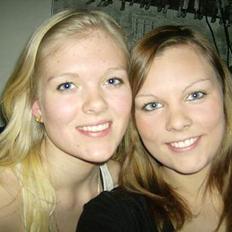 Kvinde Naja<3