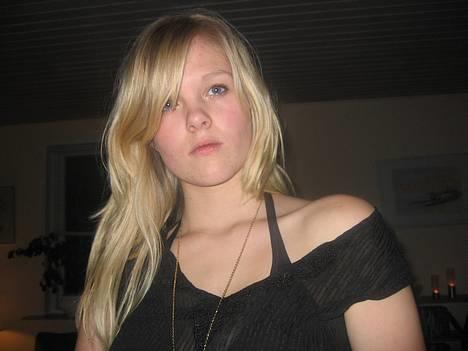 Kvinde Naja<3 - stiv billede 1