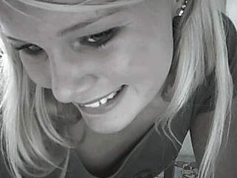 Kvinde Pernille - #4 Mig, Nillerbaby :b  billede 4