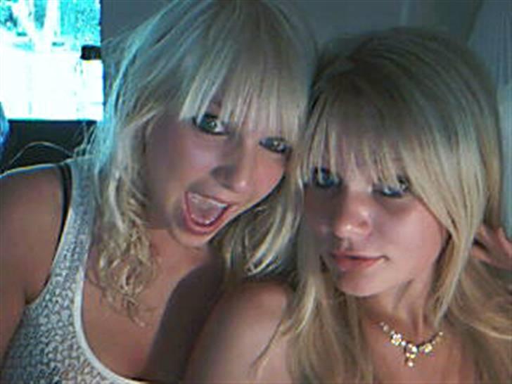 Kvinde Pernille - #17 Mig & manse <33  billede 17