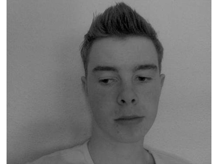 {{currentPhoto.altText}} billede {{currentPhoto.number}}