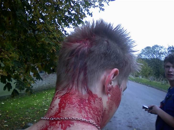 Mand Anders Jørgensen - kørte galt sammen med martin , kunne harve gået galt :( billede 7