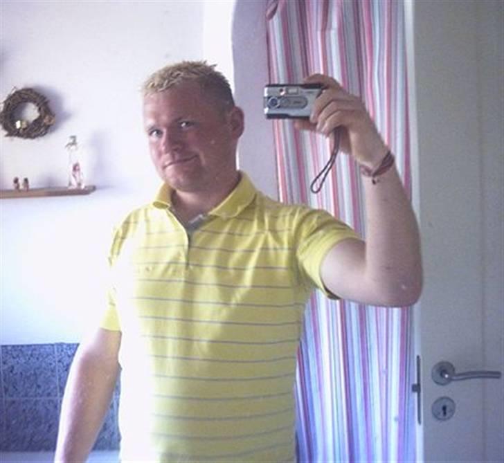 Mand ryan hansen billede 1