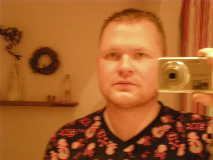 Mand ryan hansen billede 7