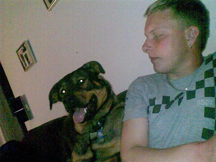 {{currentPhoto.altText}} billede {{currentPhoto.number}}