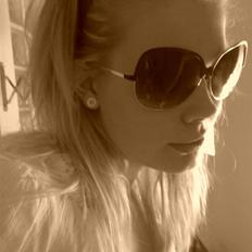 Kvinde Caroline