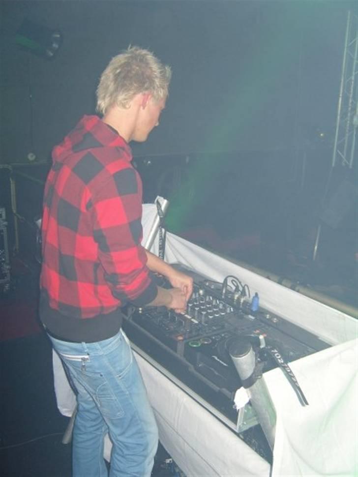 Mand Martin DN - DJ Hardbass d. 01-11-08 billede 5