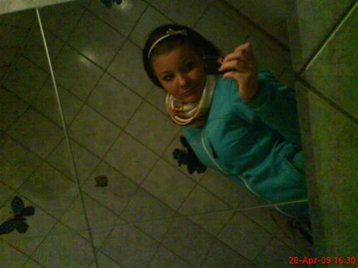 Kvinde Line - mig selv billede 4