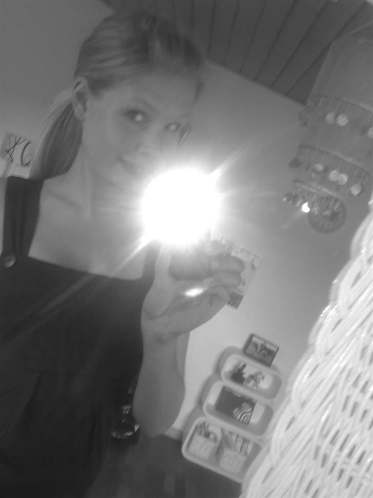Kvinde Caroline billede 5