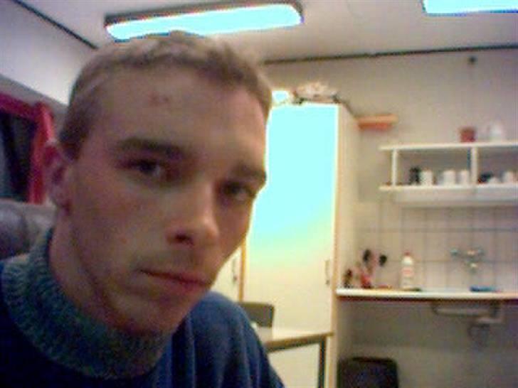 Mand Morten - Var i godt selvskab og på et tidspunkt var der formange øl.............vilket tydeligt satte sine spor billede 4