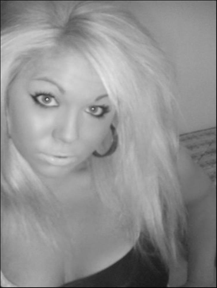 Kvinde Farrah. billede 1