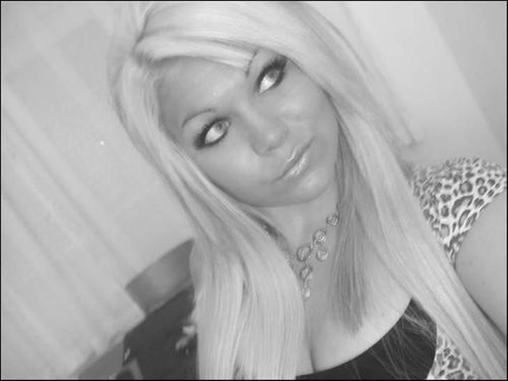 Kvinde Farrah. billede 4