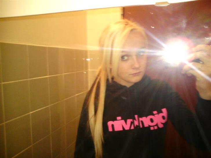 Kvinde Simone  billede 3