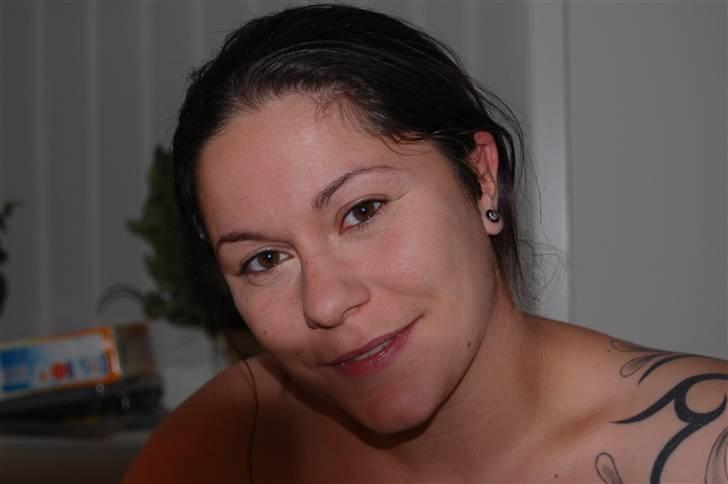 Kvinde Sine K billede 1