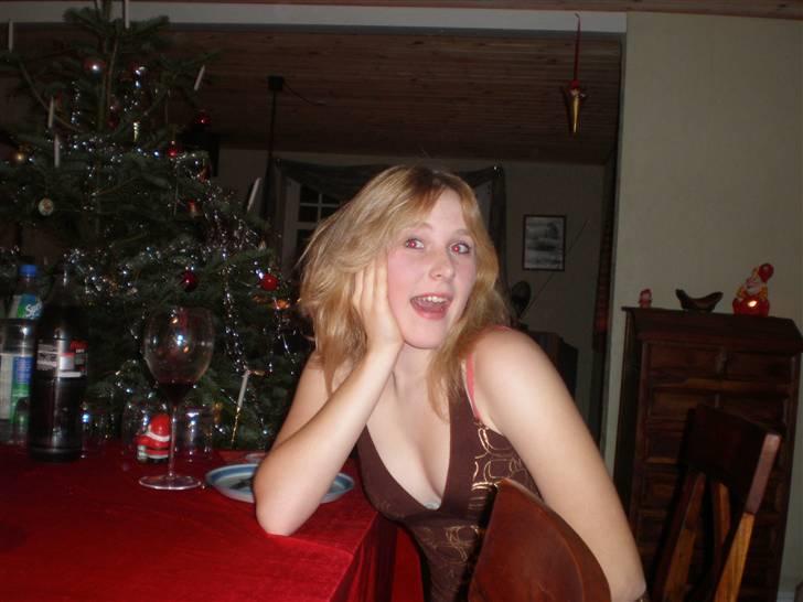 Kvinde Regitze <3 - Juleaften :D billede 4