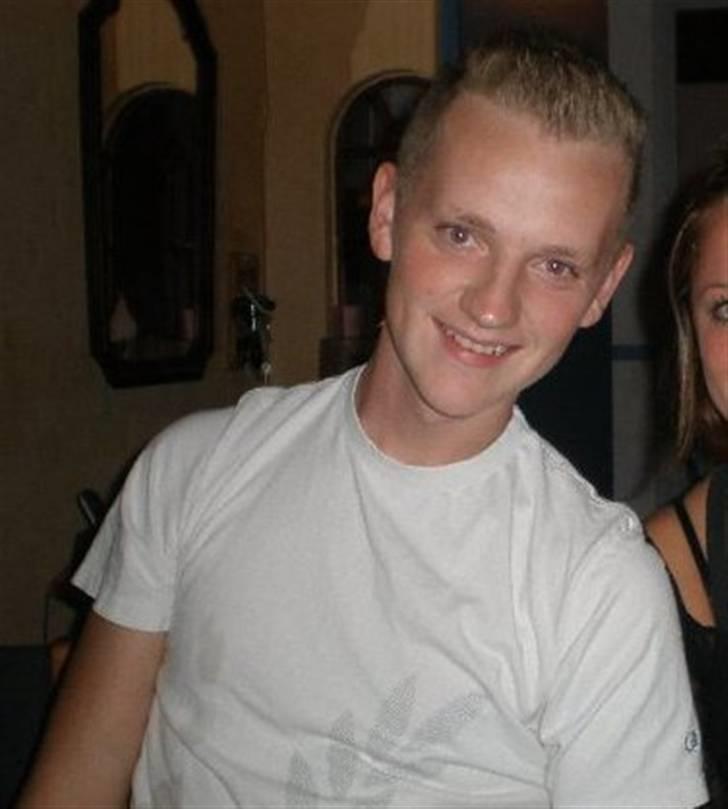 Mand Jens Høg (: - Nyeste billede af mig tror jeg. fra den 30september 2010 billede 2