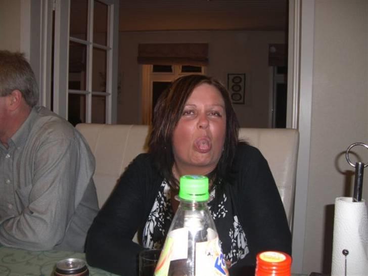 Kvinde ann billede 4