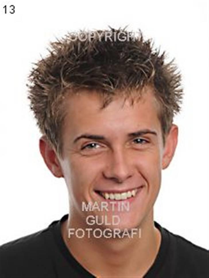 Mand B o l d s e n - Har betalt for billedet!  Så der er ikke copyright på.  billede 1