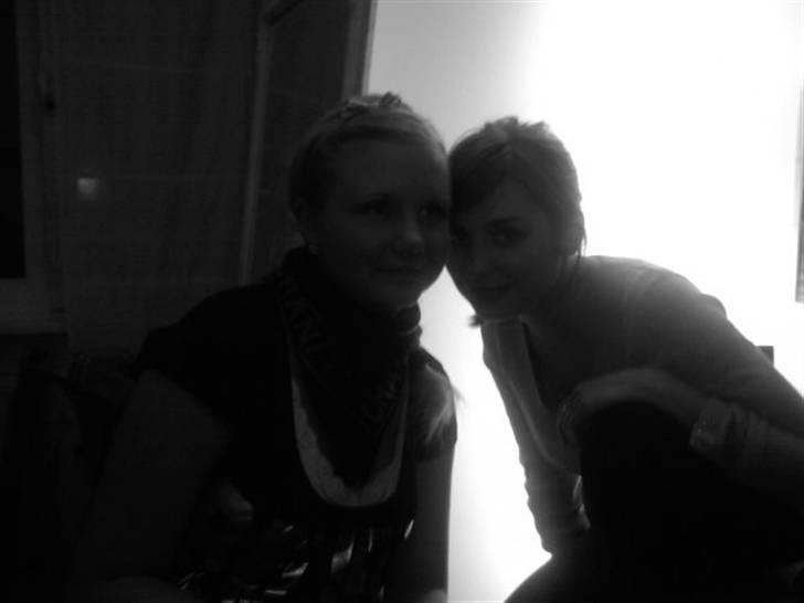 Kvinde -Princess- - Black & White billede 2