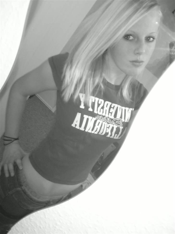 Kvinde _ anika (; billede 7