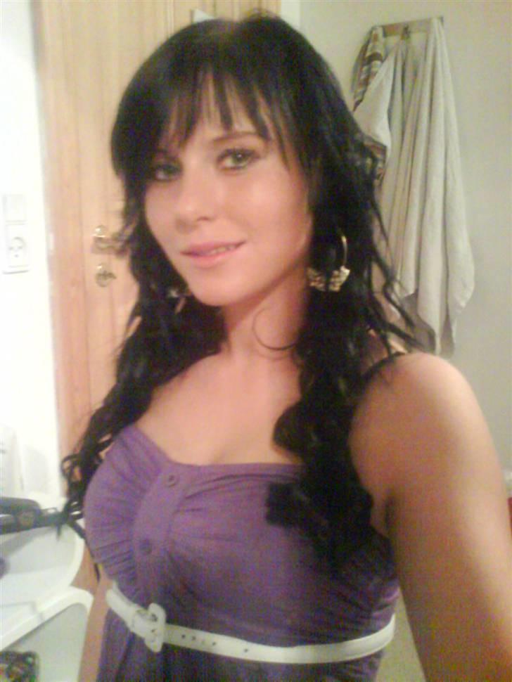 Kvinde Line billede 3