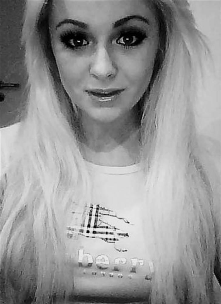 Kvinde Kamilla Rasztar billede 5