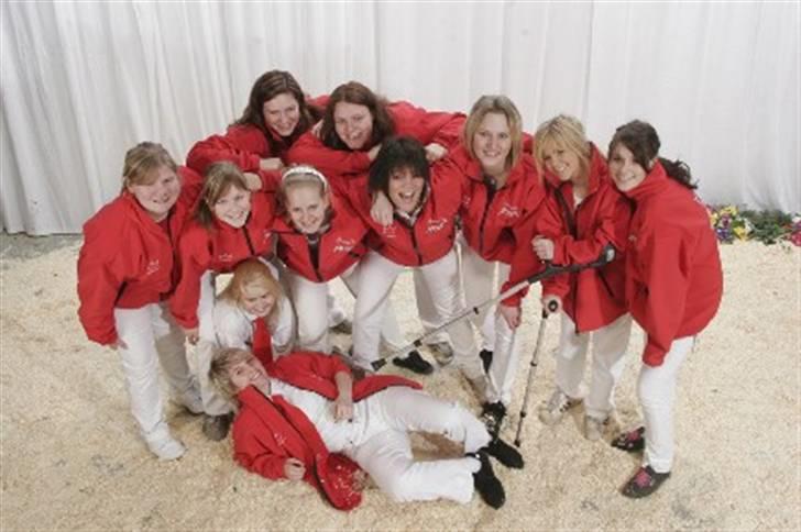 Kvinde Mette Elena - Mig længest ude (: UNG i DV :D billede 5